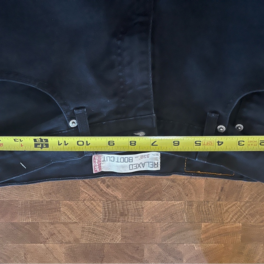 Levi’s 550 Relaxed Boot Cut Jeans - Picture 6 of 8